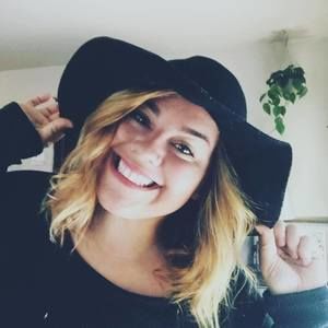 Meet your Posher, Leslie